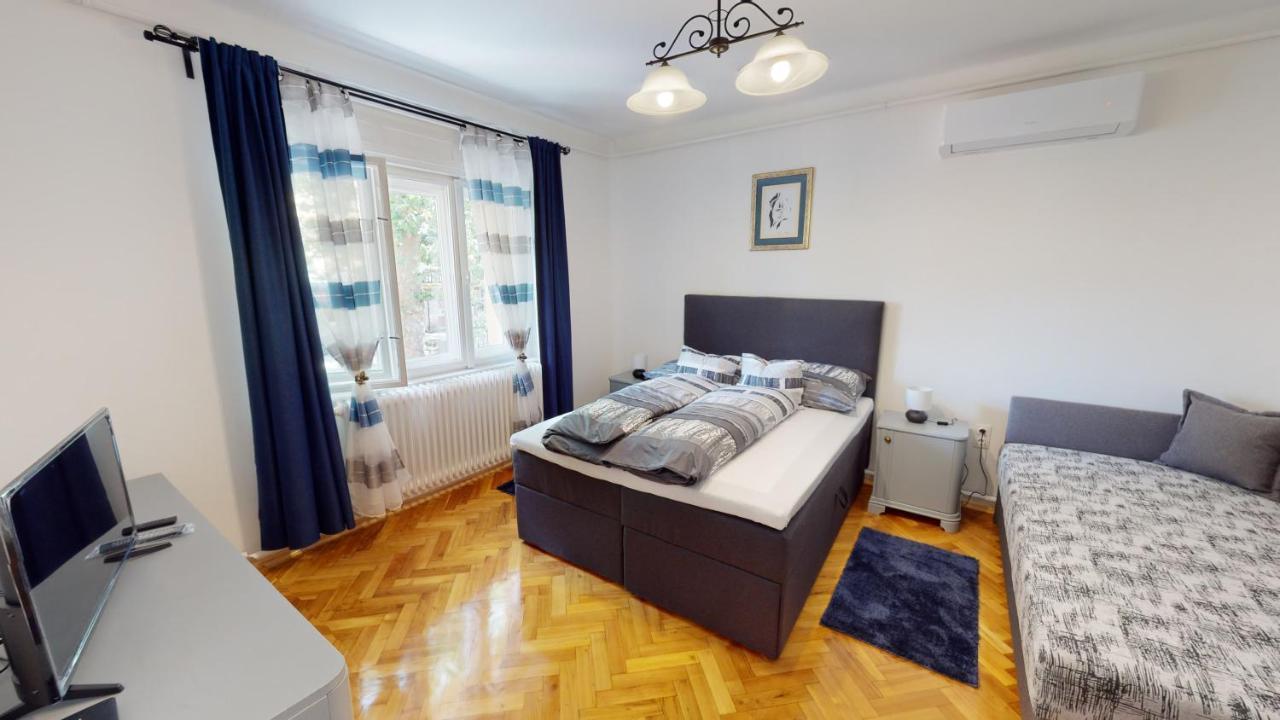 Family Apartman 米什科尔茨 外观 照片