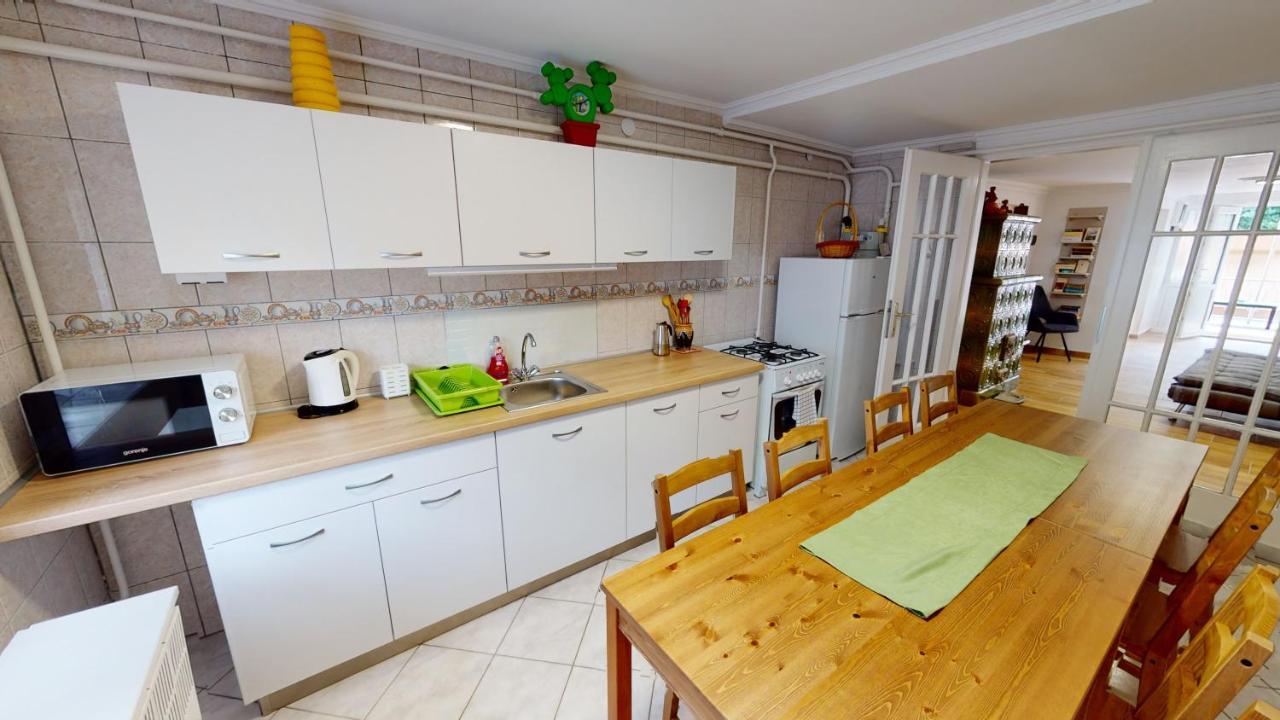 Family Apartman 米什科尔茨 外观 照片